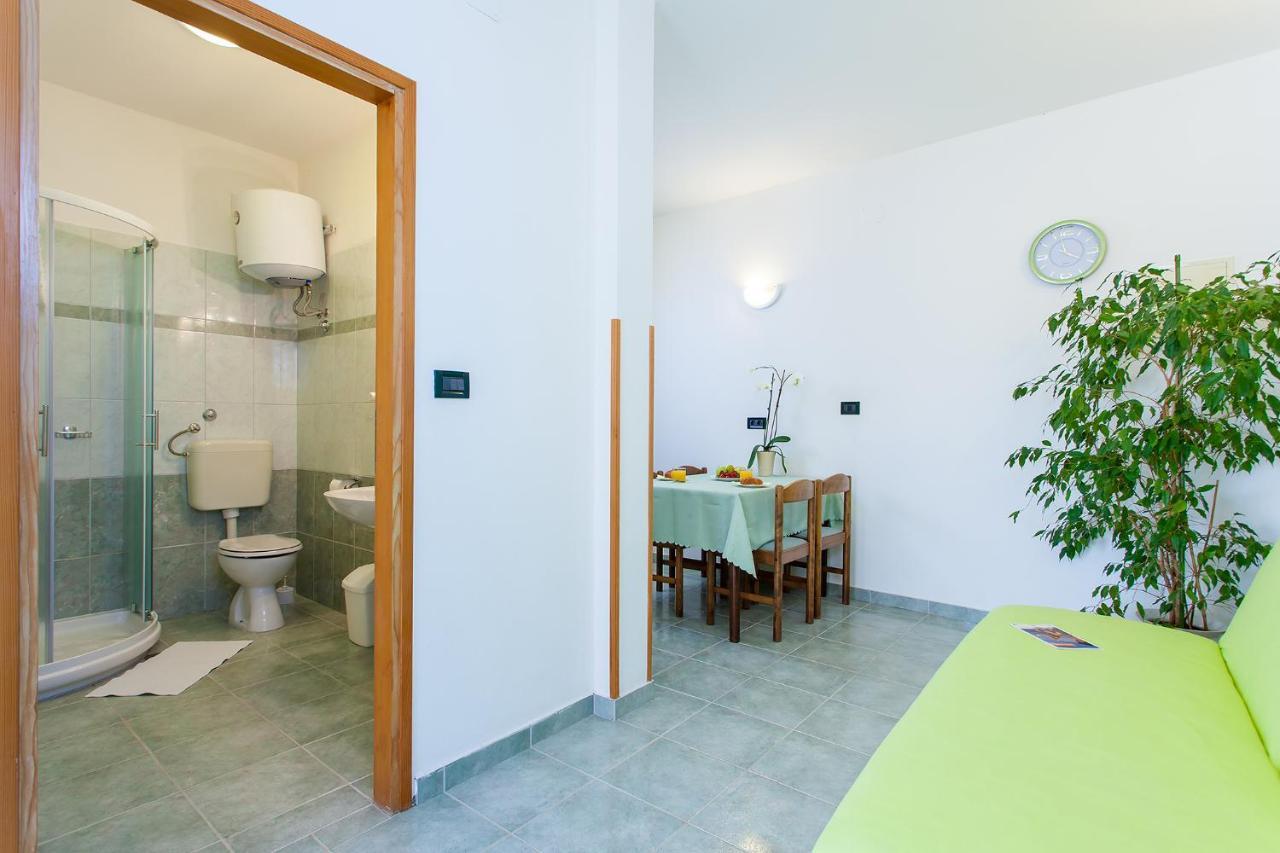 Apartments Villa Brioni II 法扎纳 外观 照片