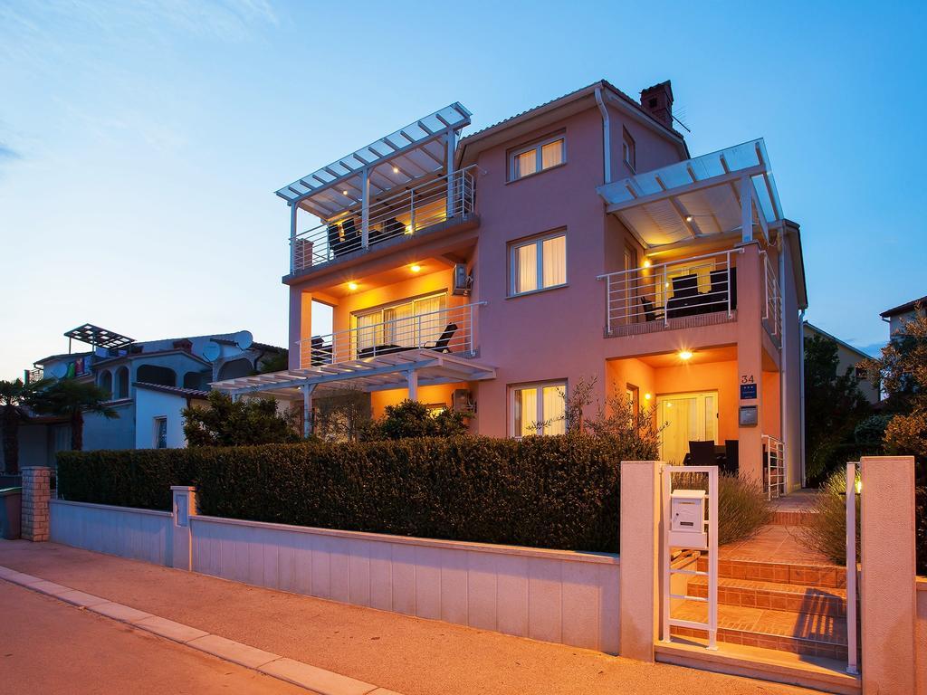 Apartments Villa Brioni II 法扎纳 外观 照片